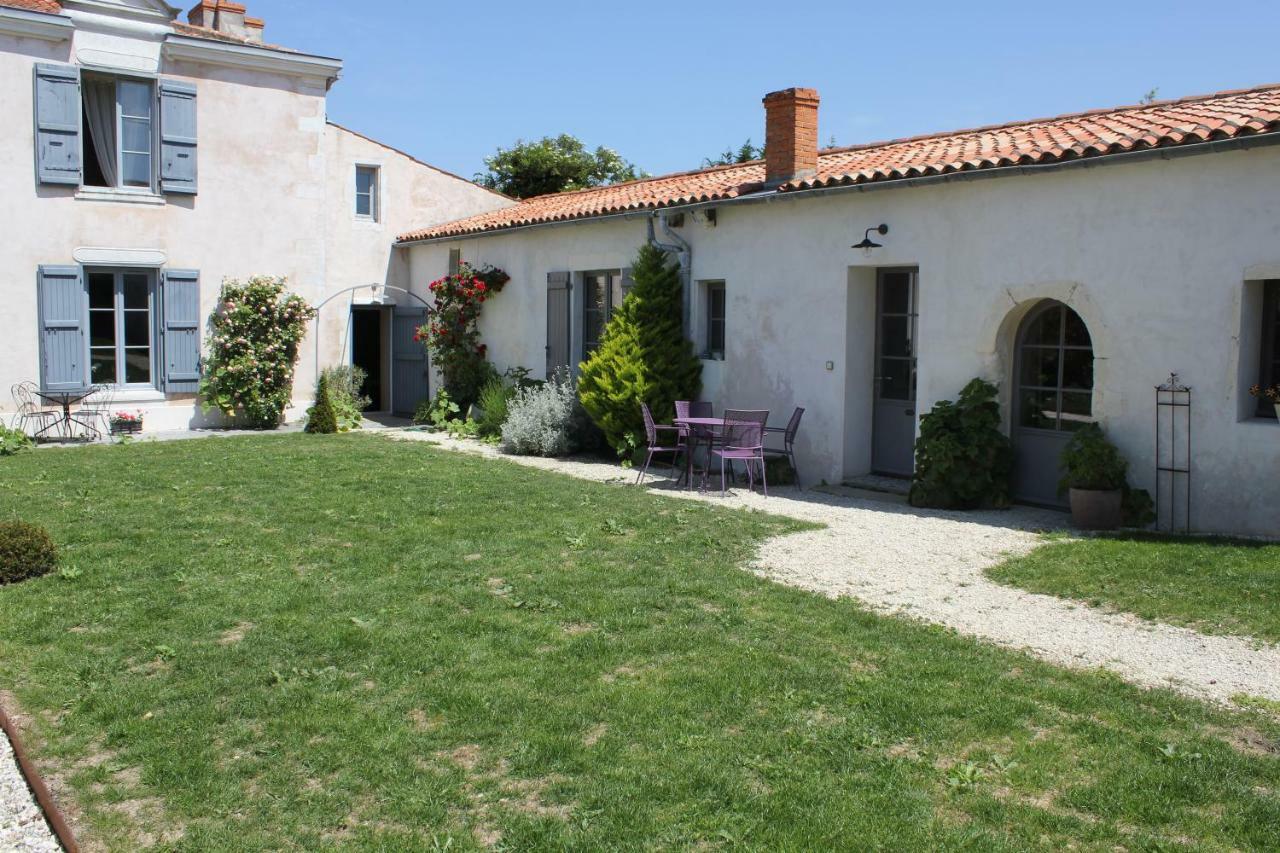 La Rochelle L'Ile De Re Autrement Villa Nieul-sur-Mer Exterior photo