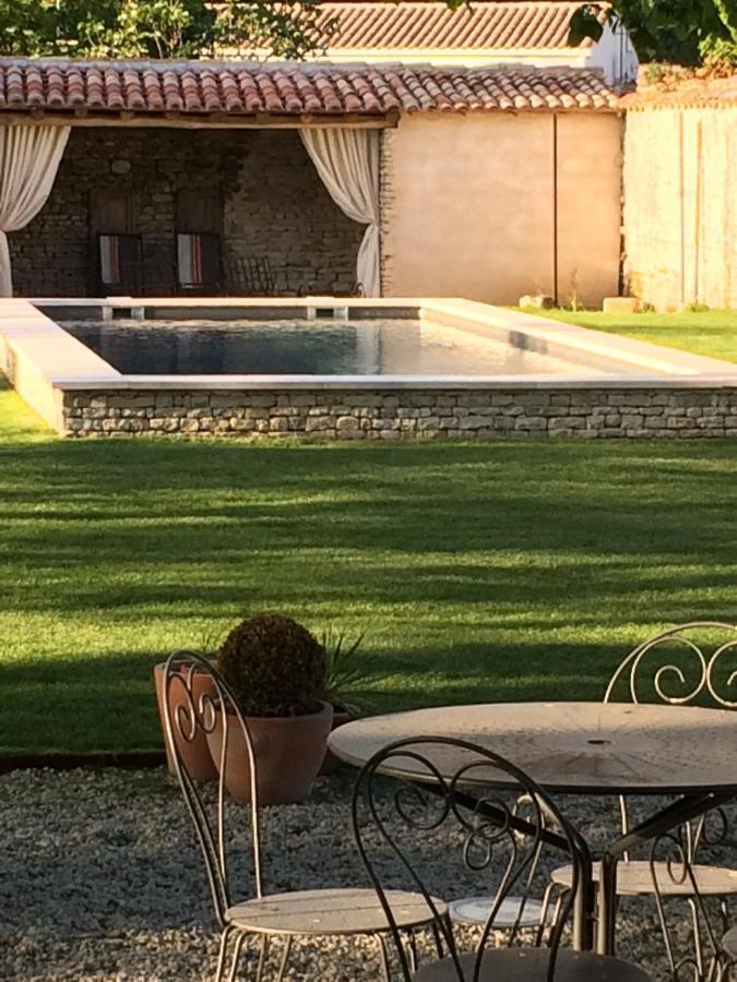 La Rochelle L'Ile De Re Autrement Villa Nieul-sur-Mer Exterior photo
